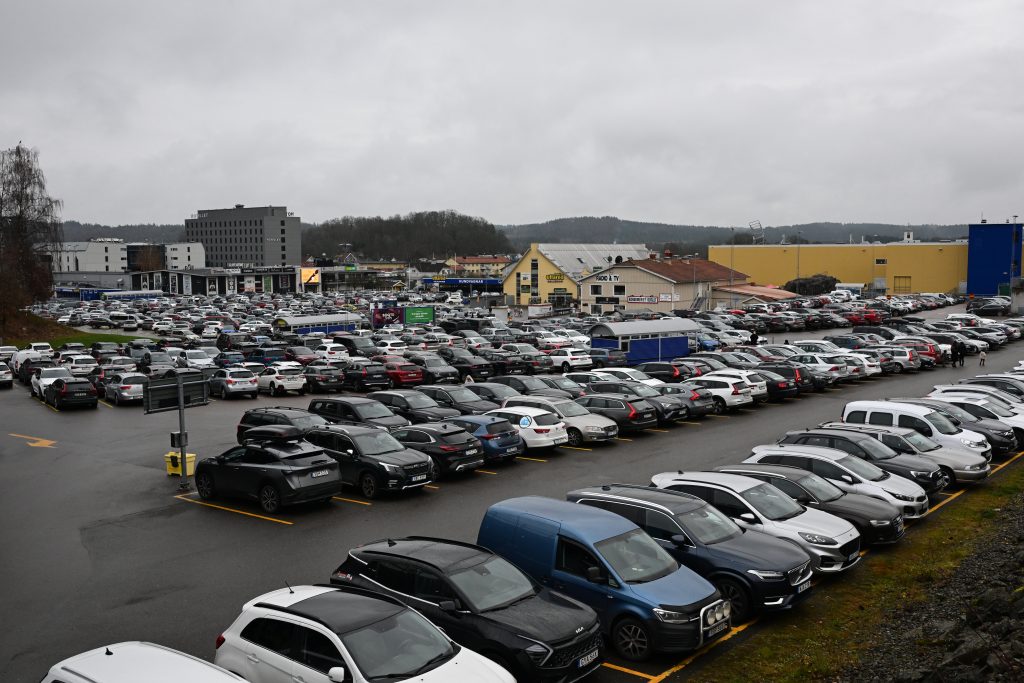 autá peniaze oprava