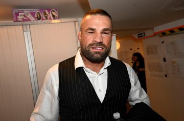 Predvianočná dráma: polícia zasahuje v dome MMA legendy Vémolu