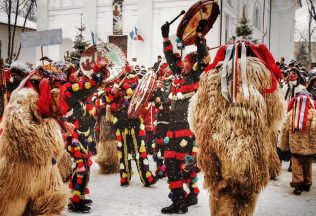 vianoce sviatky oslavy vianoc po celom svete svet zvláštne