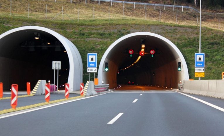 višňové tunel peniaze spoplatnenie diaľnica bratislava košice