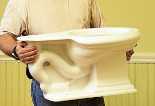 záchod veci ktoré tam nepatria toaleta