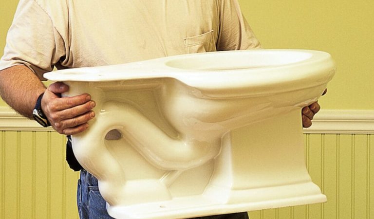 záchod veci ktoré tam nepatria toaleta