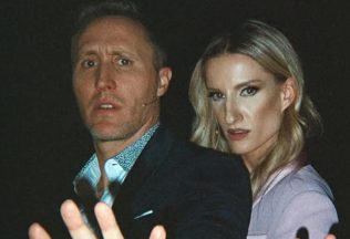 adela sajfa úprimne rozhovor humor kontroverzia