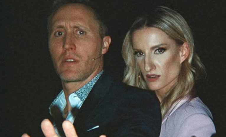 adela sajfa úprimne rozhovor humor kontroverzia