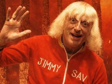 jimmy savile 28 rokov potom chrám z kostí zombie monštrum krimi premium