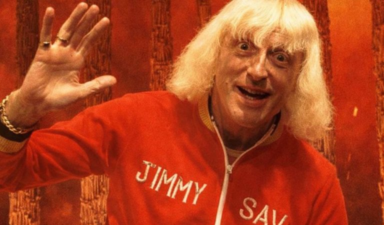 jimmy savile 28 rokov potom chrám z kostí zombie monštrum krimi premium