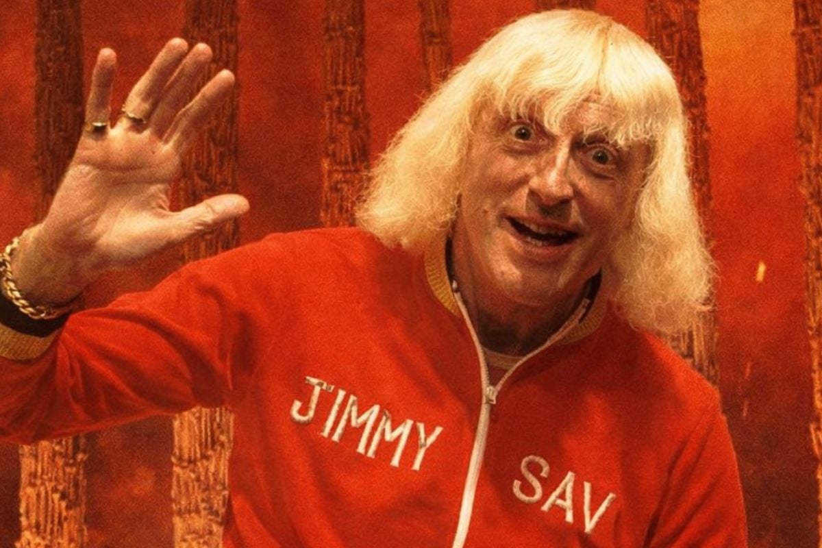 jimmy savile 28 rokov potom chrám z kostí zombie monštrum krimi premium