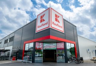 kaufland predajne predajňa slovensko ľudia