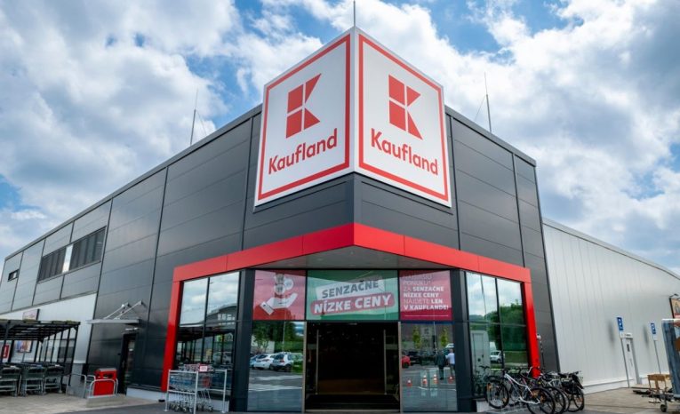 kaufland predajne predajňa slovensko ľudia