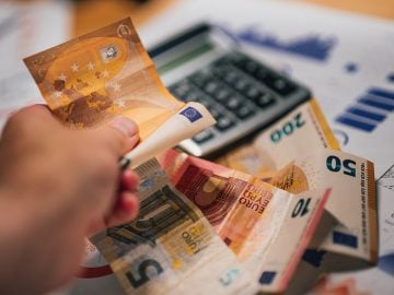 Známy obchod pred pár rokmi slávil rekordné úspechy. Dnes sa topí v problémoch a exekúciách