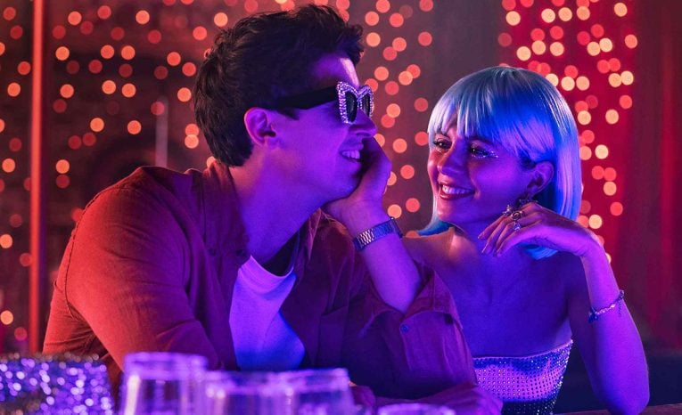 people we meet on vacation netflix slovensko filmy film humor láska