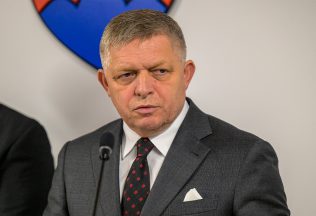 robert fico sociálne siete politici politika rok 2025 slováci