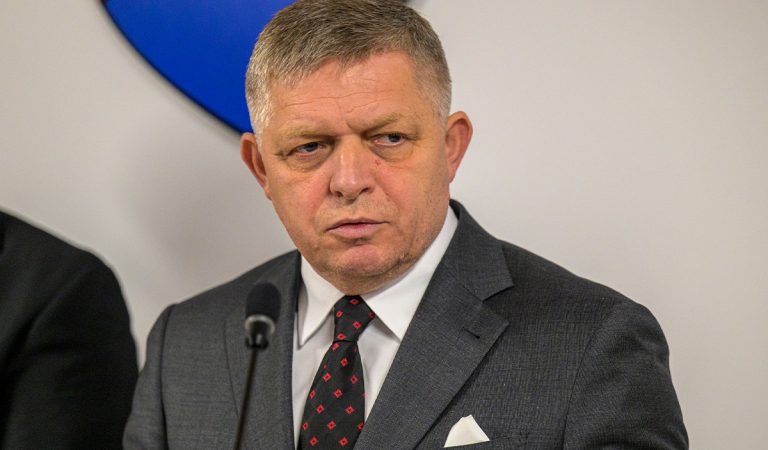 robert fico sociálne siete politici politika rok 2025 slováci