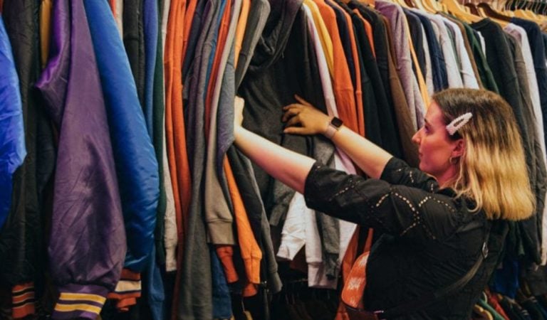 Chodíš nakupovať do sekáčov? Odborníci bijú na poplach, na túto veci si dávaj pozor