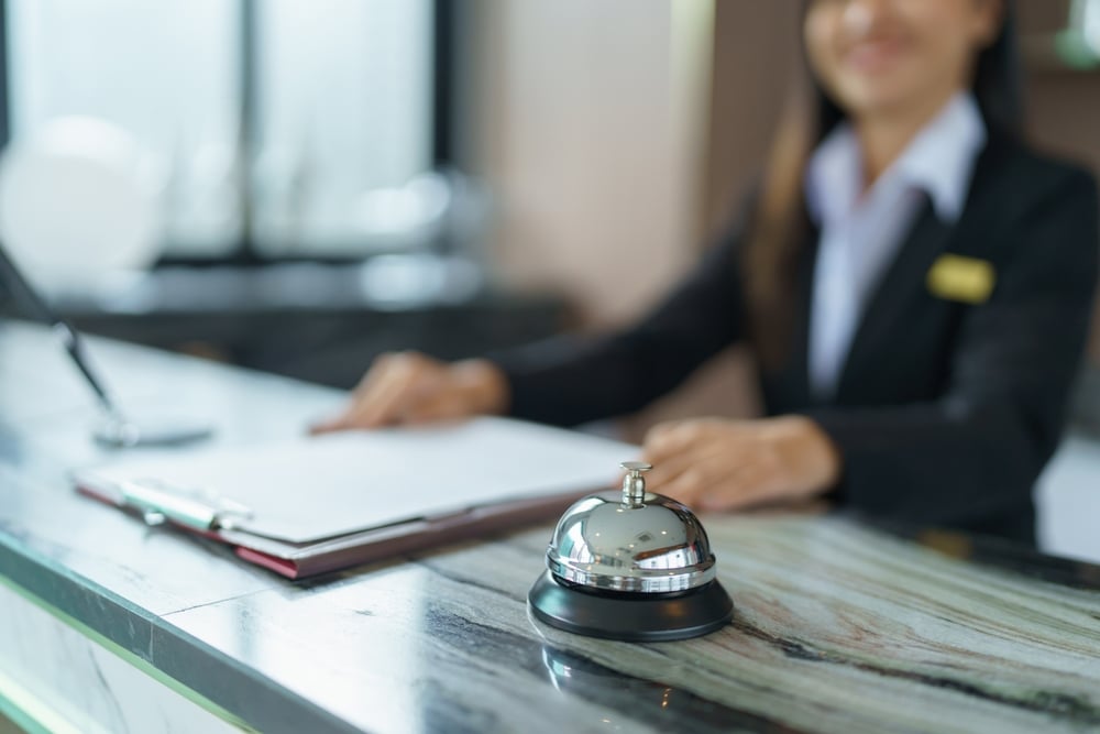 Recepčné odhalili najhoršie zážitky s hotelovými hosťami