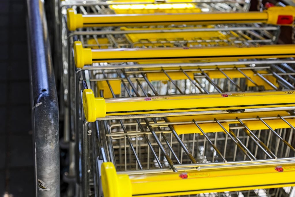 Poľský reťazec Biedronka rýchlo rozširuje sieť svojich predajní na Slovensku. Tesne pred koncom roka otvorila ďalšie dve predajne.