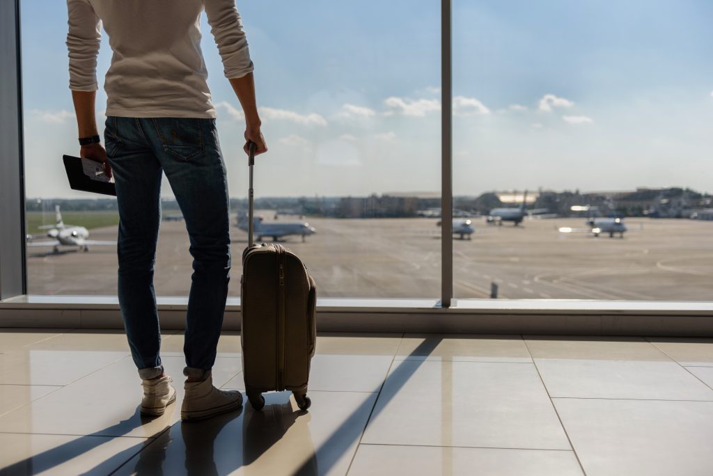 Z Česka je hlásený šokujúci prípad podvodu. Muž naletel fiktívnemu príbehu, v dôsledku čoho sa nevedomky zmenil na pašeráka.