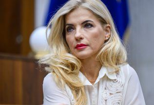 šimkovičová rezort kultúry nemocnica omyl absurdná chyba