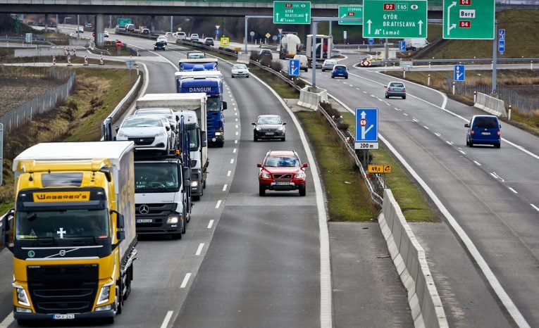 slovensko značky cestovatelia ľudia cestovanie slováci