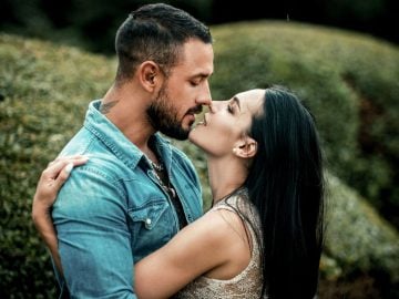 Prečo ťa vždy priťahuje ten, pred ktorým by si mala utekať? Hviezdy majú odpoveď