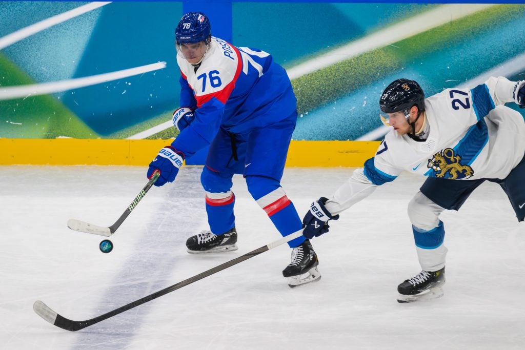 Olympijský hokejový duel Slovensko - Fínsko svojím výsledkom prekvapil celý svet. Takto reagujú zahraničné redakcie.