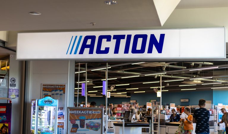 action produkt hračka upozornenie