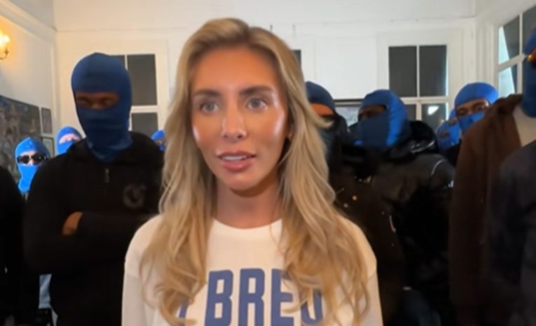 bonnie blue tehotenstvo tehotná