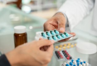 Lieky mimo lekární? Rezort zdravotníctva na Slovensku pripravuje novinku