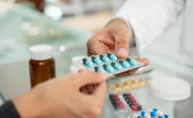 Lieky mimo lekární? Rezort zdravotníctva na Slovensku pripravuje novinku