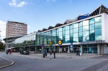 KVÍZ: 85 % Slovákov pozná len tú svoju. Uhádneš slovenské mesto podľa vlakovej stanice?