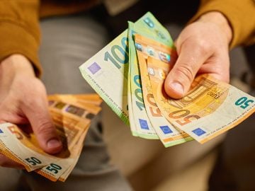 peniaze financie slovensko slováci príspevok