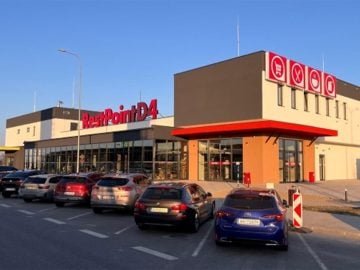 restpoint D4 prevádzka zatvorenie regále obchod predajňa
