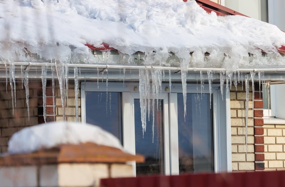 Ľudia prezrádzajú pri akých bizarnostiach pristihli svojich susedov