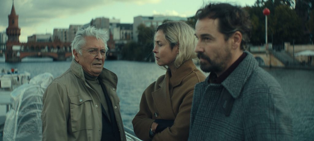 seriály, stream platformy, Netflix, Unfamiliar, sledovanosť, Slovensko, triler, seriálová novinka, seriálový hit