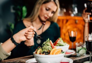 vegánska reštaurácia, Bratislava, Slovensko, VíK - Vegan Venue, bistro