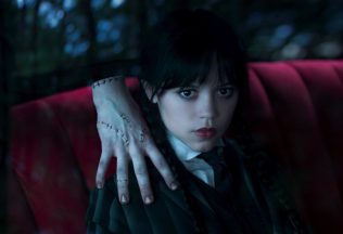 Wednesday, seriály, stream platformy, Netflix, Stranger Things, Winona Ryder