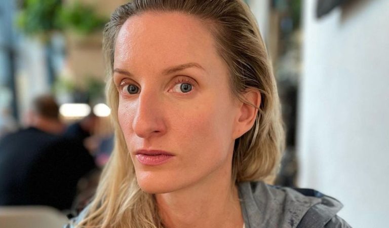 adela vinczeová česko nová relácia kritika