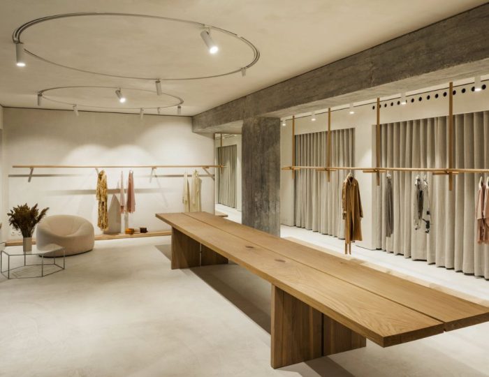 Ich luxusný nábytok mal vydržať tri generácie. Slovenská firma však skončila v konkurze a s vypnutým telefónom