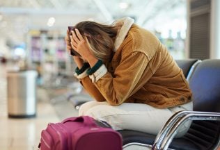 cestovanie kuriozity nafukovanie črevá lietanie letecká letargia