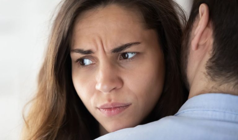 Ako zistiť, že ťa len vodí za nos: Tieto signály sú varovaním