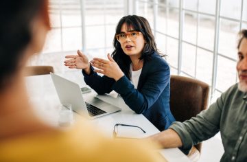 Slovenské pracovné hlášky, ktoré pozná každý. V kancelárii znejú častejšie než klik myšou