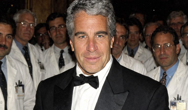 jeffrey epstein doktori lekári kriminalita premium medicína