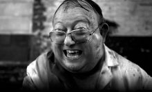 nechutné filmy scény natáčanie zákulisie ľudská stonožka