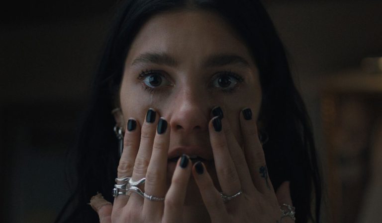 Something Very Bad Is Going to Happen, Netflix, seriály, stream platformy, seriálová novinka, horory