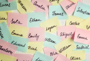 Latinský pôvod, ktorý by si nečakal: 15 slovenských mien a ich skutočný význam