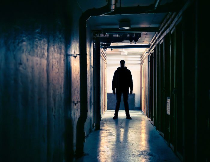 Úraduje na Slovensku sériový vrah? Už tri ženy na západnom Slovensku prišli o život veľmi podobným spôsobom