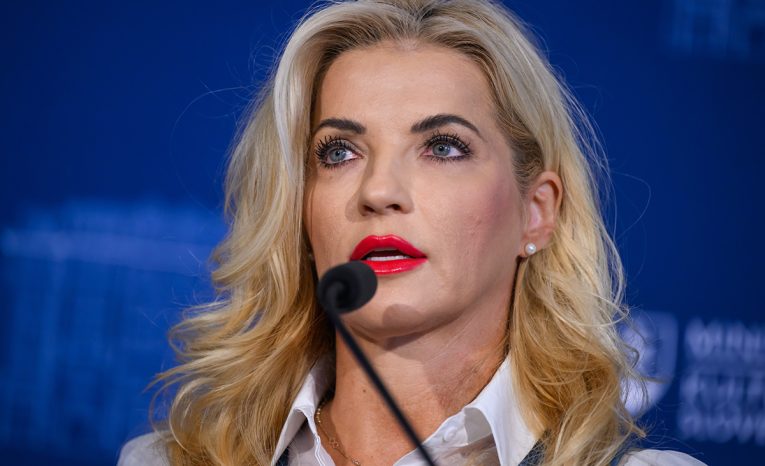 šimkovičová kultúra apokalypsa peniaze financie skaza FPU