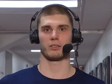 slafkovsky nový zostrih hokej šok