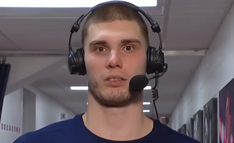 slafkovsky nový zostrih hokej šok