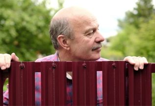 15 konverzácií s egoistickými susedmi, ktorí nevedia, čo je ohľaduplnosť